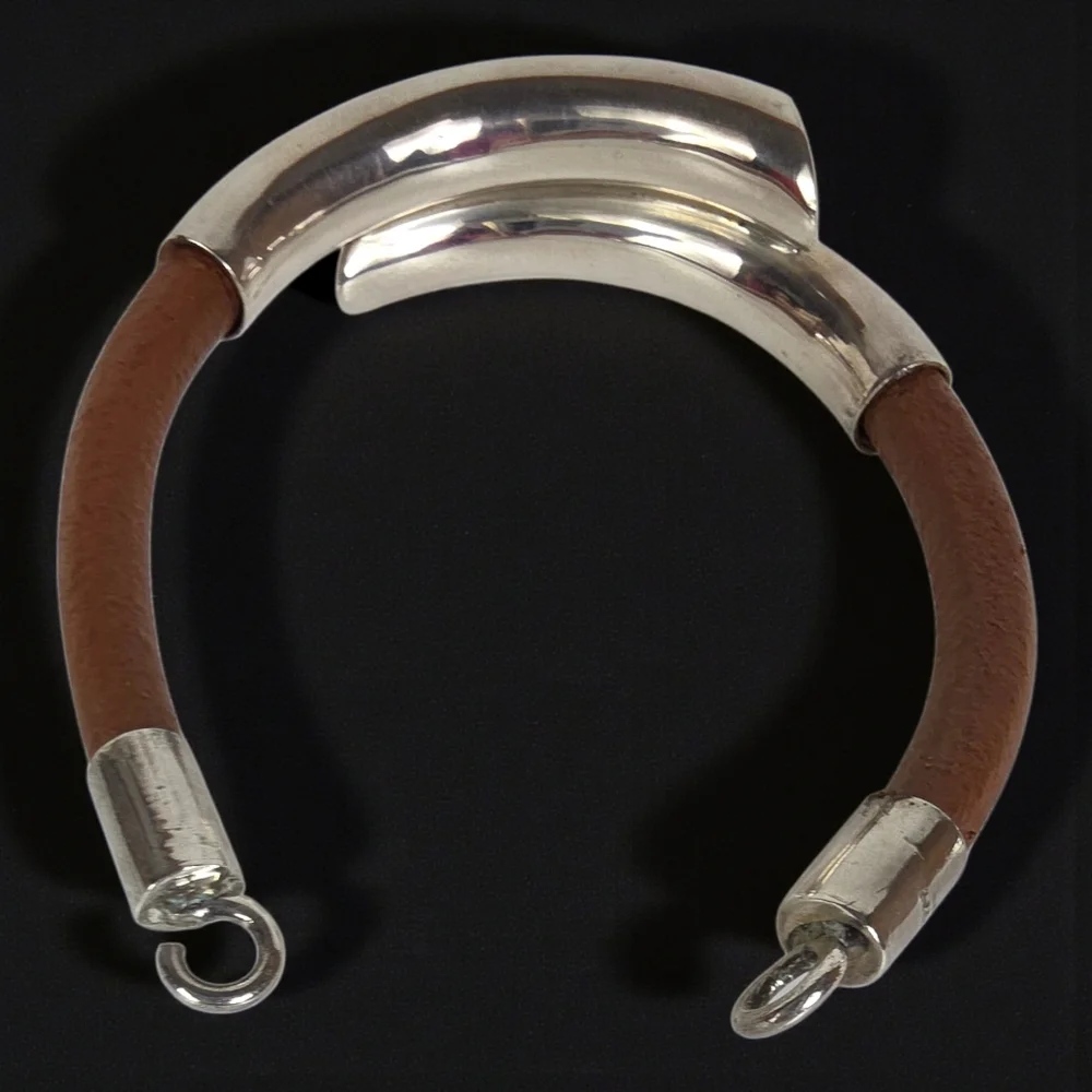 Vintage Taxco Sterling and Leather Choker Necklace and Bracelet Set - Picture 8 of 13